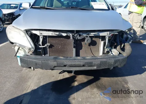 2013 Toyota Corolla Le z USA, uszkodzony, nr VIN 5YFBU4EE4DP170267